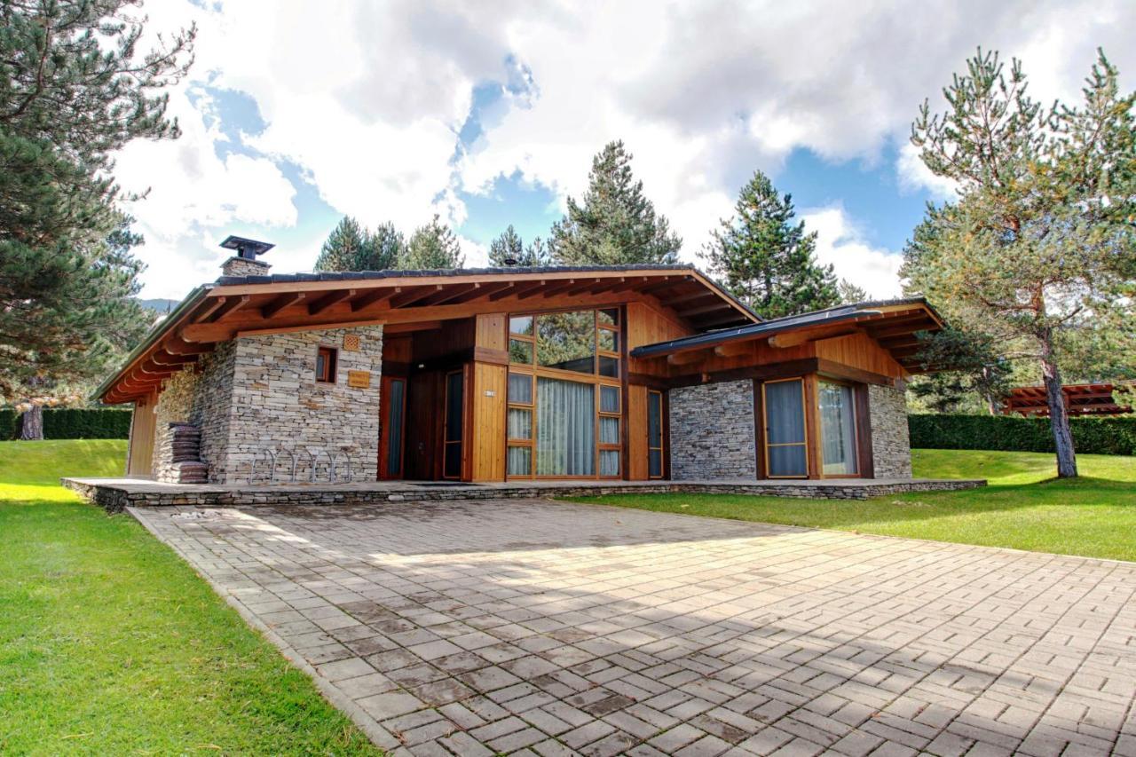 Villa Four Seasons Razlog Exterior photo