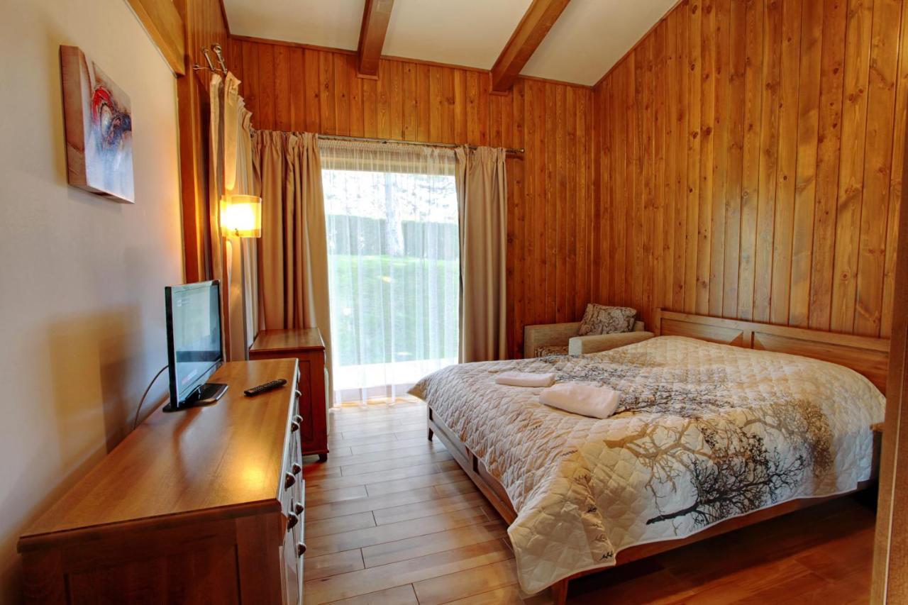 Villa Four Seasons Razlog Exterior photo