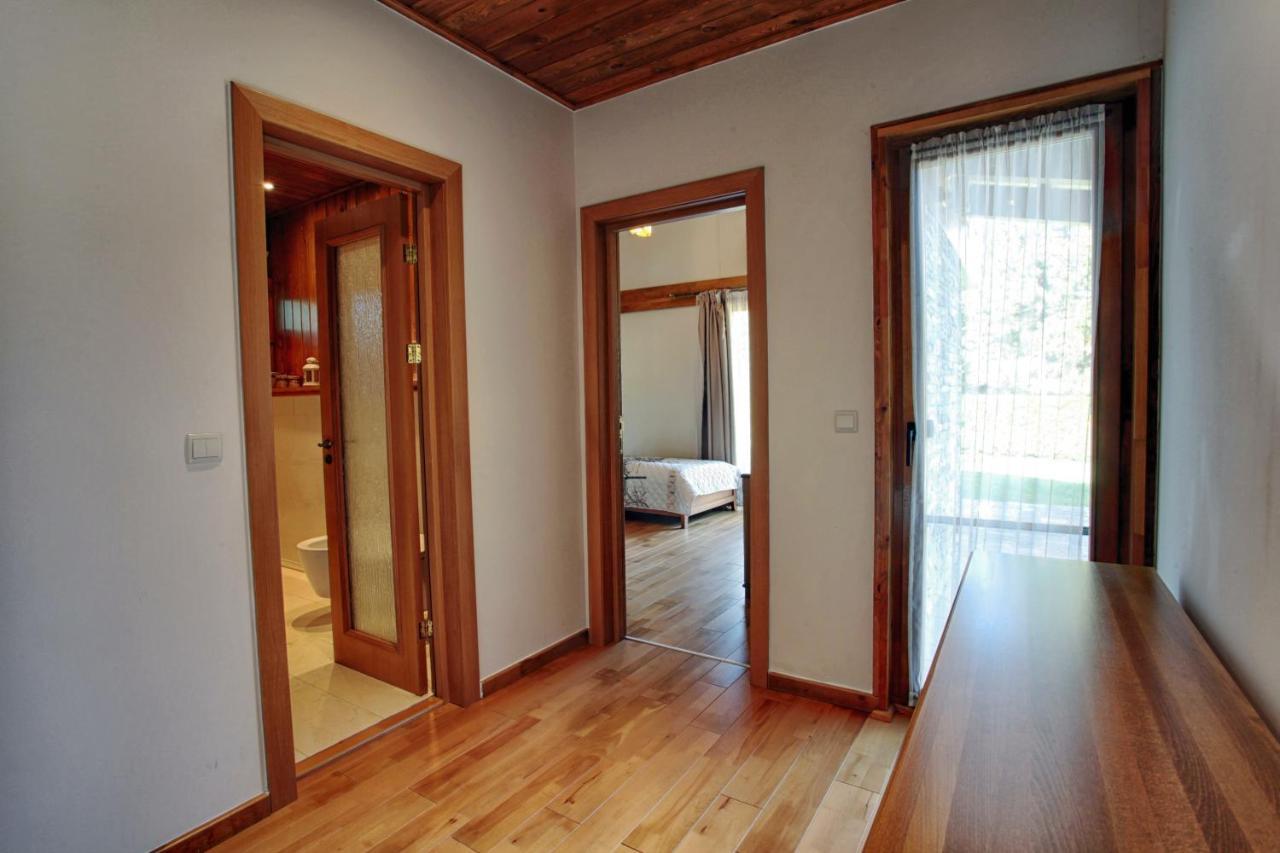 Villa Four Seasons Razlog Exterior photo